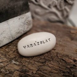 Varázskavics - VARÁZSLAT 